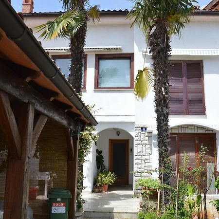 Residence Mira Porec Exterior photo